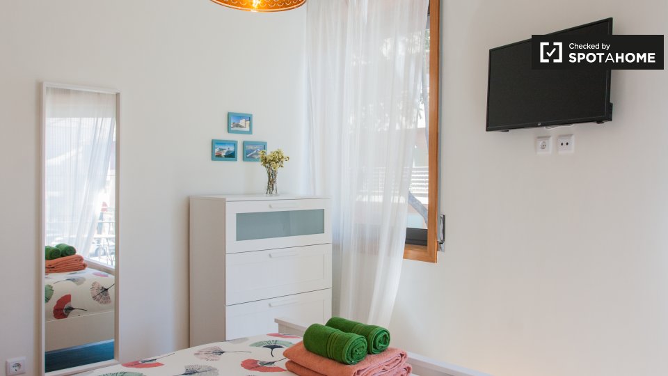 Double room Porto, 5 beds, 300m² — photo 2