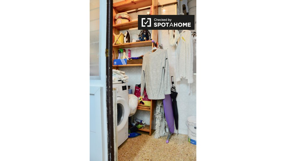Double room Barcelona, 4 beds, 100m² — photo 17