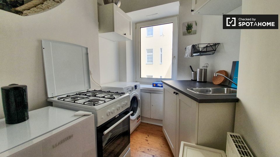 Double room Berlin, 3 beds — photo 10