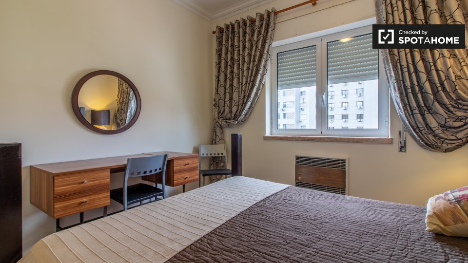 Apartment Lisbon, 1 bed, 50m² — photo 8
