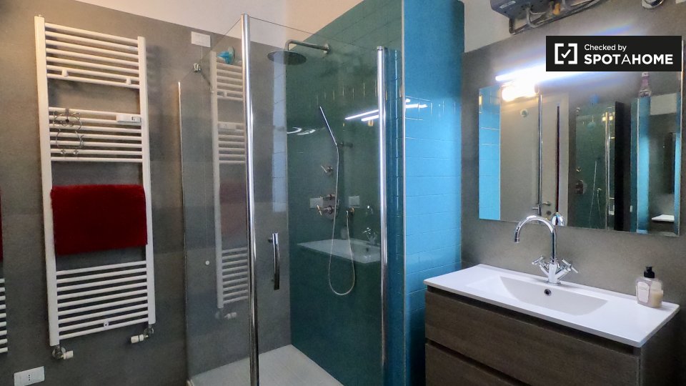 Double room Milan, 2 beds, 55m² — photo 17