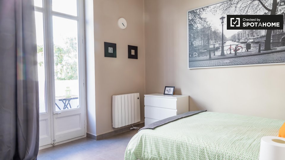 Double room Valencia, 5 beds — photo 19
