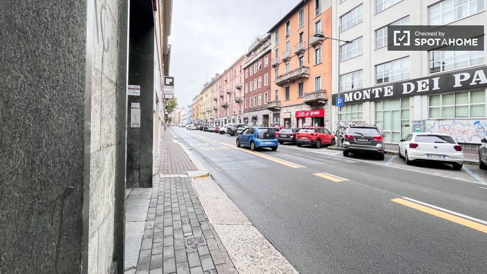 Apartment Milan, 1 bed — photo 13