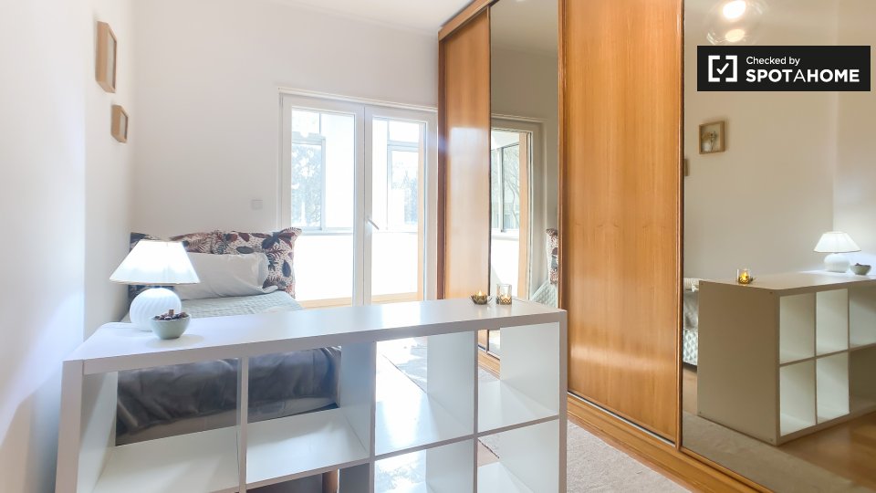 Apartment Lisbon, 2 beds — photo 18
