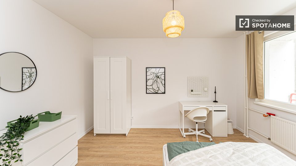 Double room Berlin, 4 beds, 62m² — photo 2