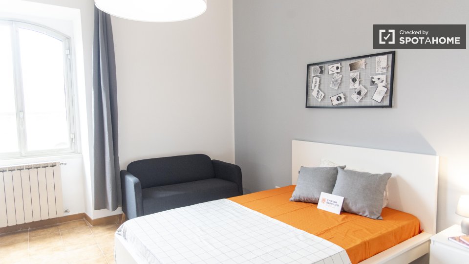 Double room Rome, 3 beds — photo 66