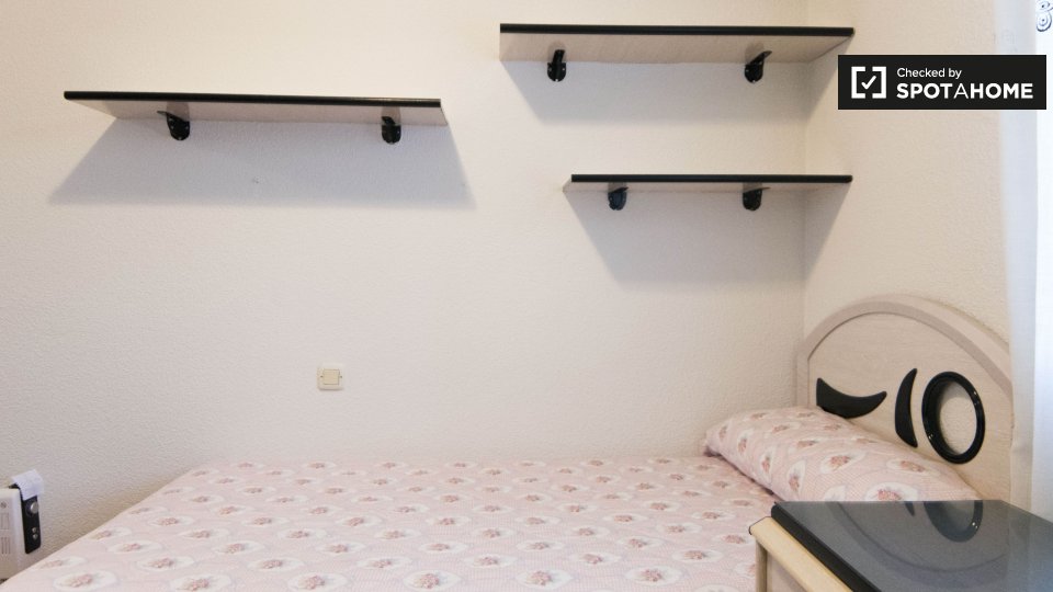 Se alquila habitación en piso compartido en Casco Histórico de Vicálvaro