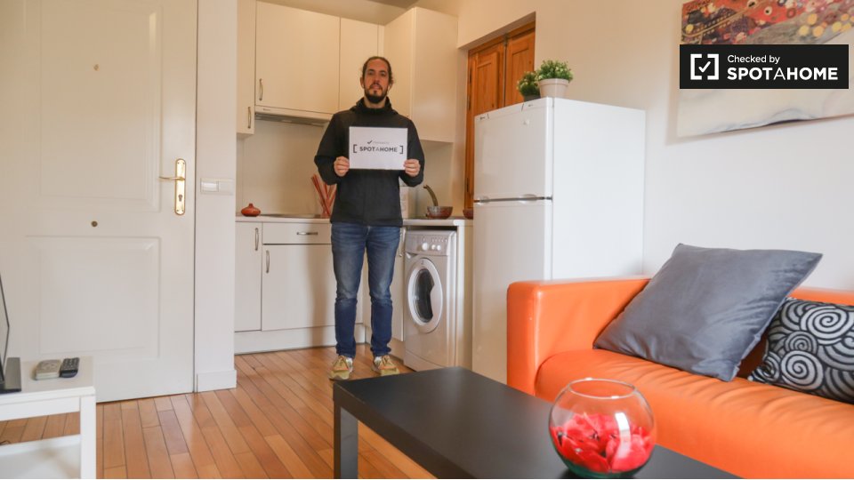 Apartment mono Madrid — photo 8