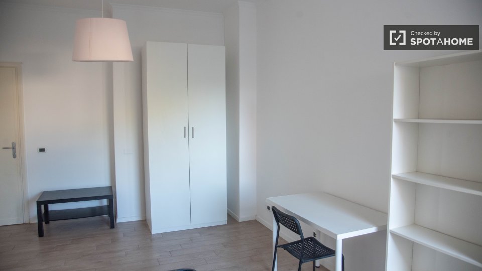 Apartment Rome, 3 beds — photo 15