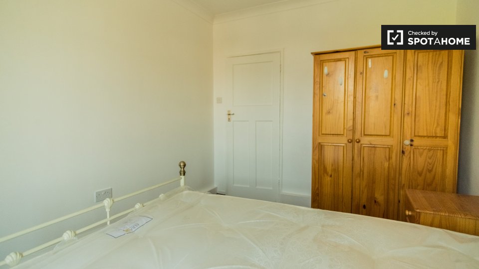 Double room London, 4 beds — photo 17