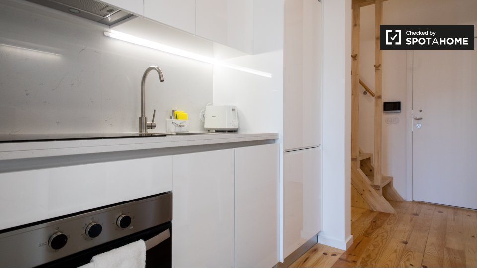 Apartment Porto, 1 bed, 65m² — photo 7