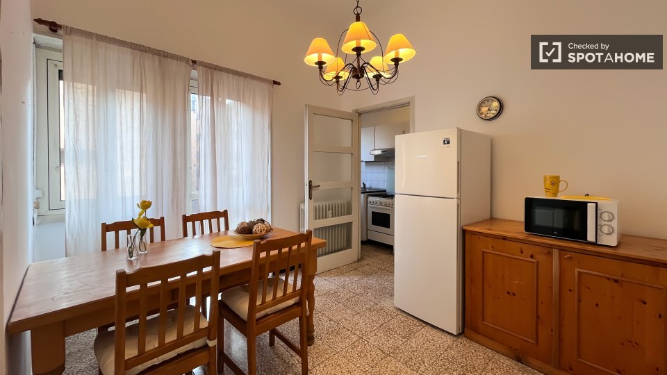 Double room Milan, 5 beds — photo 12