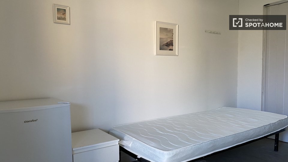 Double room Rome, 4 beds — photo 18