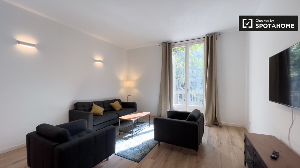 Apartment Barcelona, 3 beds, 131m² — photo 3