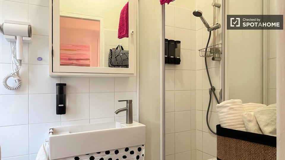 Apartment Milan, 1 bed, 65m² — photo 24