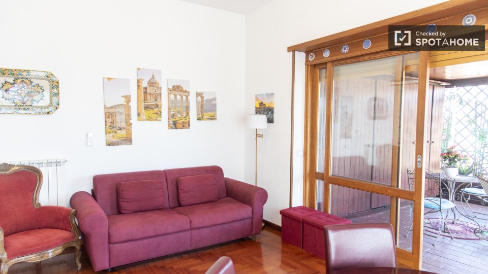 Apartment Rome, 1 bed — photo 2