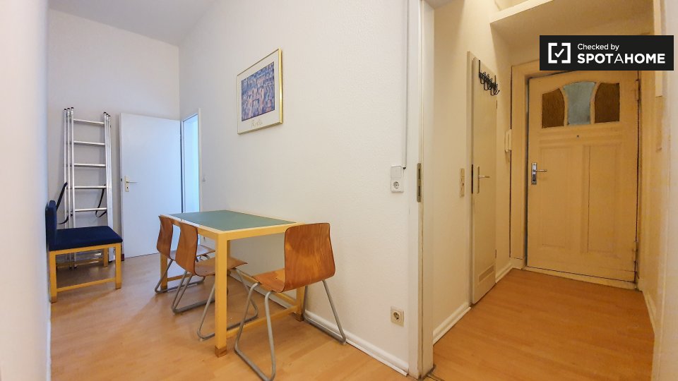 Double room Berlin, 3 beds, 55m² — photo 15