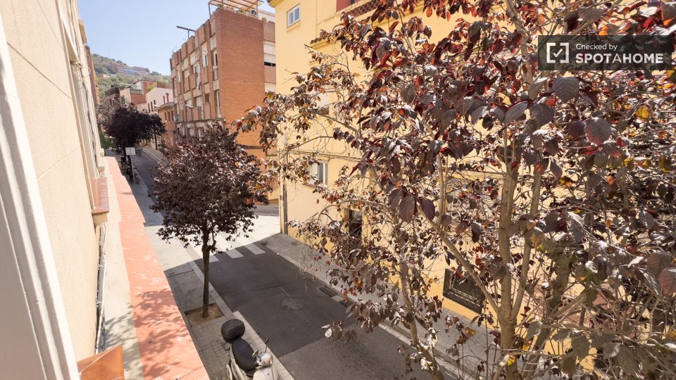 Apartment Barcelona, 2 beds — photo 15