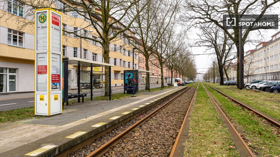 Double room Berlin, 5 beds, 69m² — photo 10