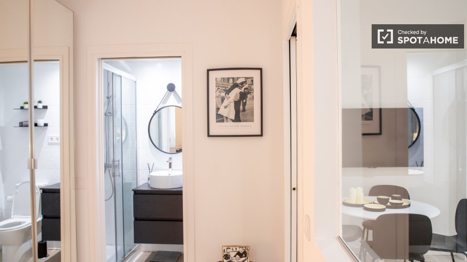 Apartment Madrid, 1 bed — photo 11