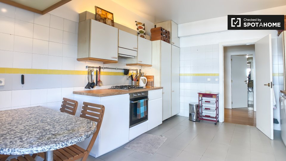 Apartment Lisbon, 3 beds — photo 5