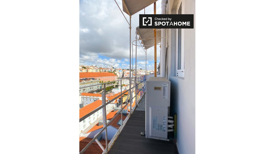 Apartment Lisbon, 2 beds, 120m² — photo 4