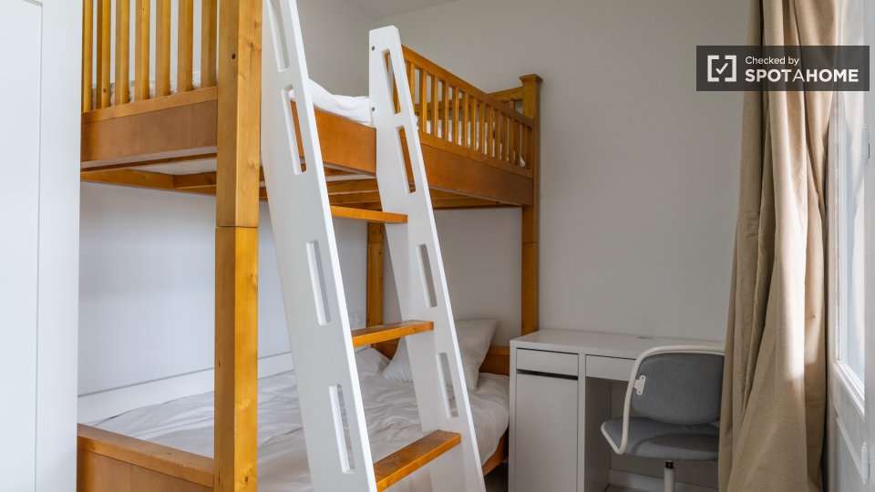 Double room Madrid, 14 beds — photo 5