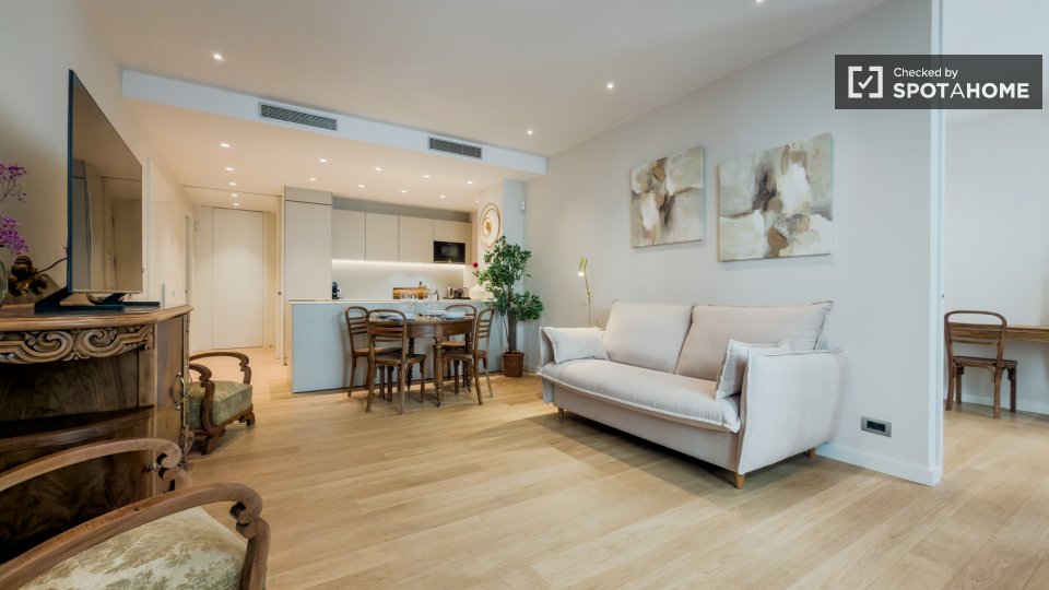 Apartment Barcelona, 2 beds — photo 17