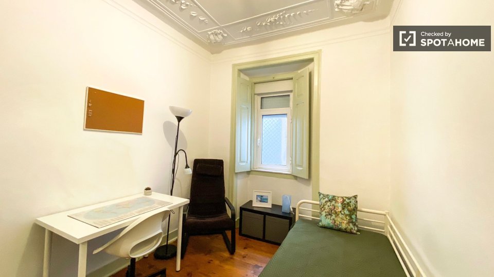 Double room Lisbon, 6 beds — photo 2