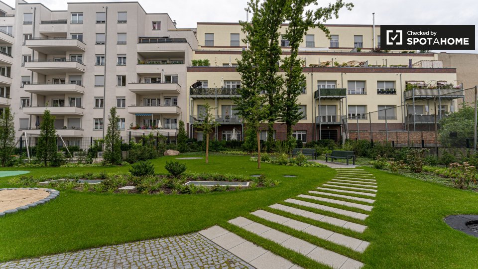 Apartment Berlin, 1 bed, 54m² — photo 17