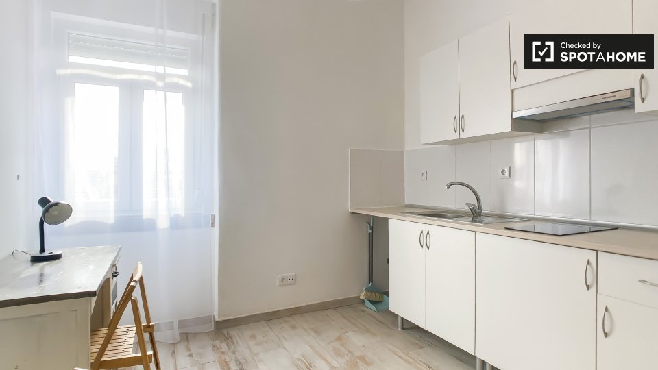 Apartment mono Lisbon — photo 6