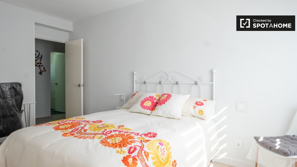 Double room Madrid, 4 beds — photo 2