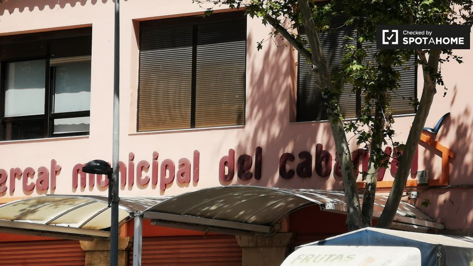 Double room Valencia, 4 beds, 95m² — photo 17