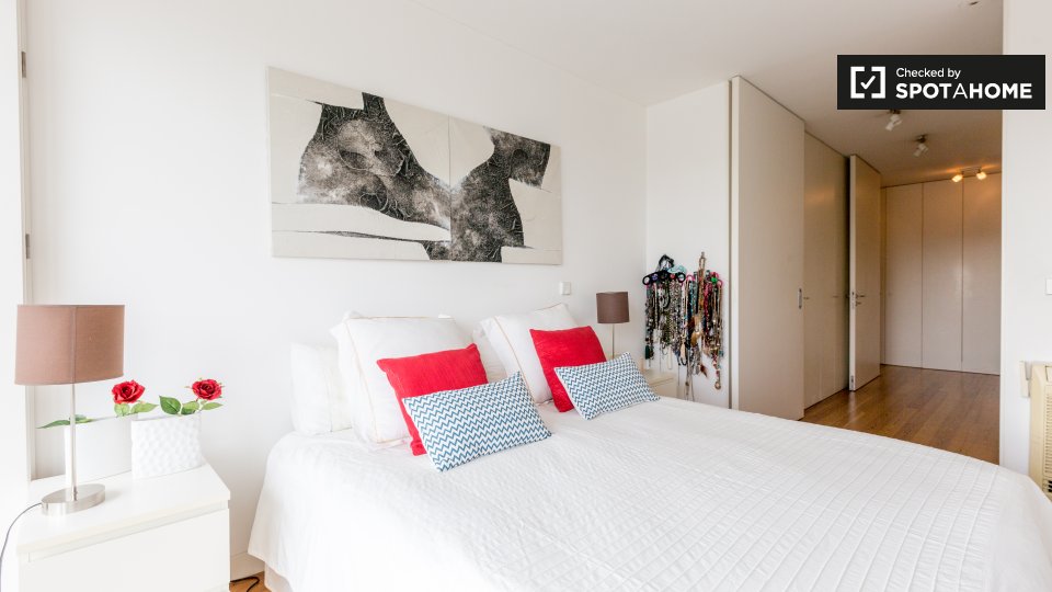 Double room Lisbon, 4 beds, 200m² — photo 2