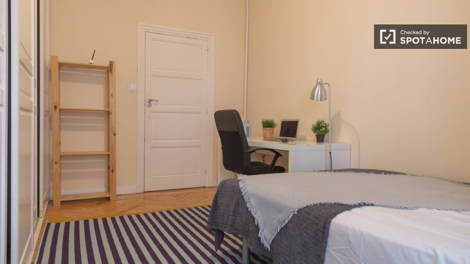 Double room Madrid, 9 beds — photo 1
