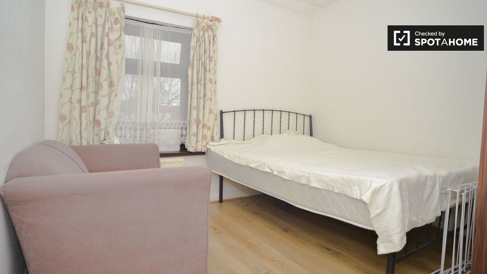 Double room London, 4 beds — photo 1