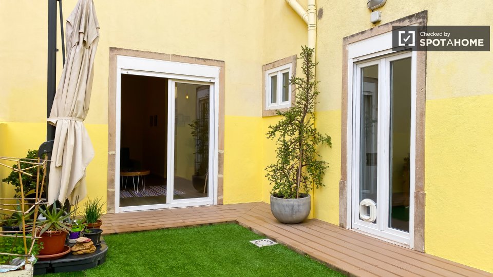 Apartment Lisbon, 2 beds — photo 13