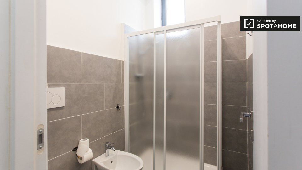 Double room Milan, 5 beds, 113m² — photo 1
