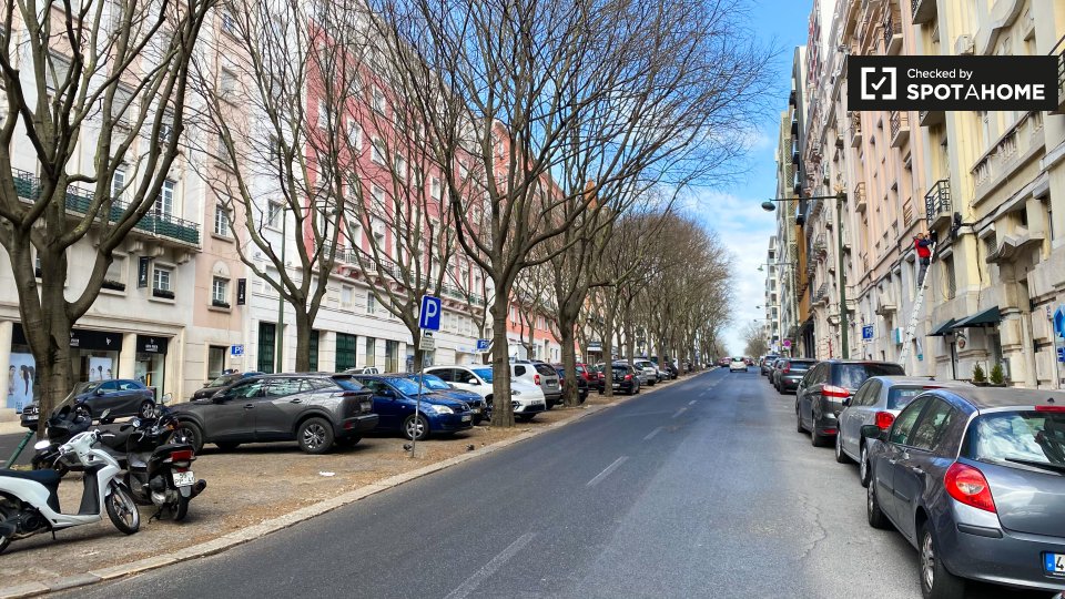 Double room Lisbon, 7 beds, 150m² — photo 16
