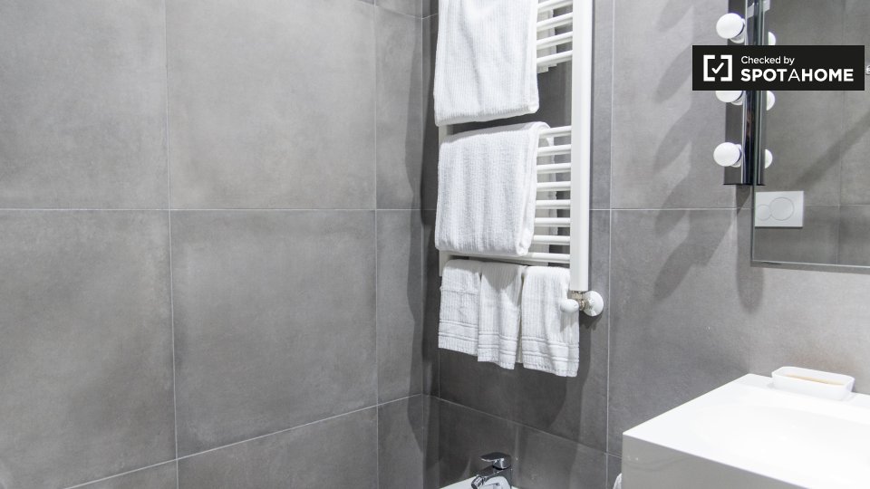 One bedroom apartment for rent in Rome - a Roma