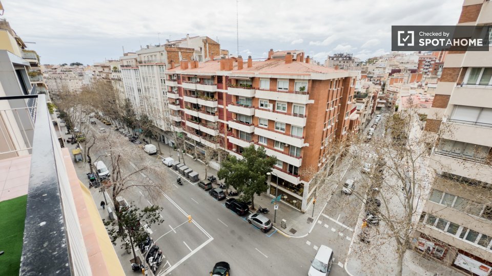 Double room Barcelona, 9 beds — photo 35