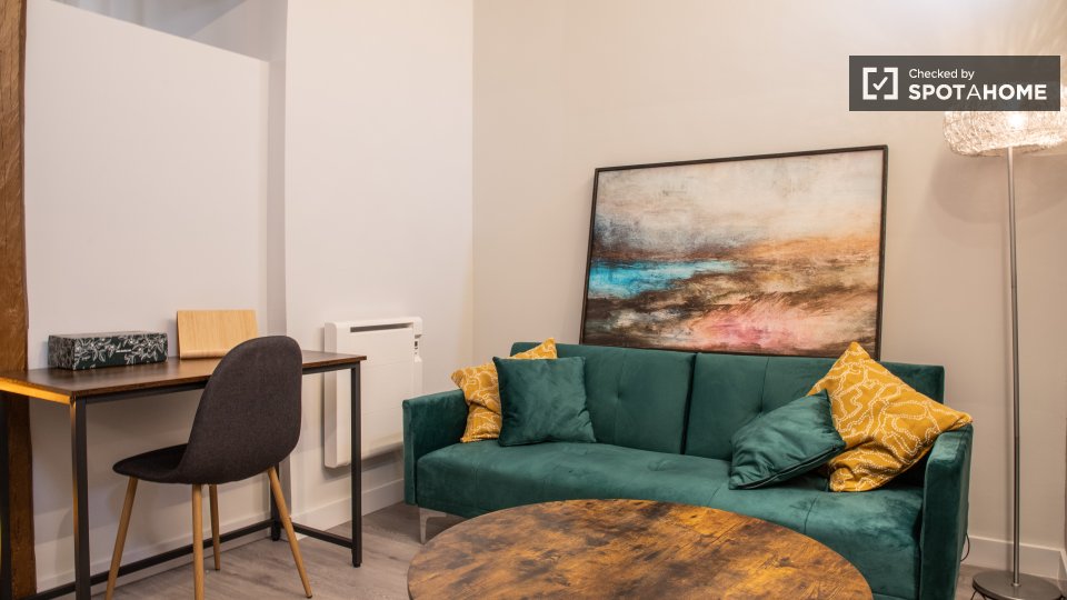 Apartment Madrid, 1 bed, 39m² — photo 1