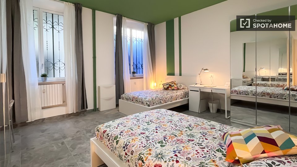 Double room Milan, 9 beds — photo 1