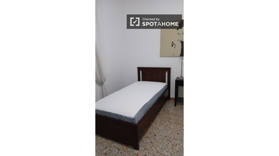 Double room Rome, 2 beds, 90m² — photo 3