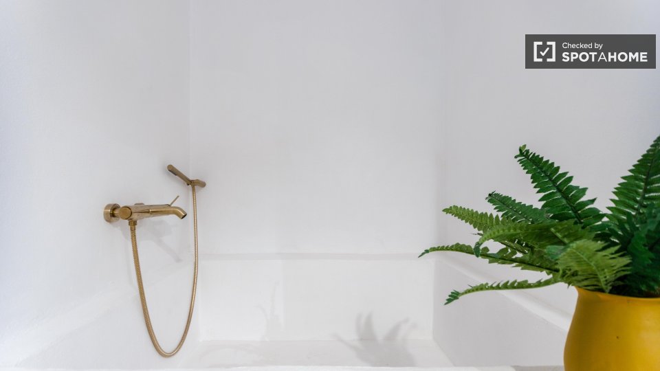 Apartment Valencia, 1 bed — photo 1