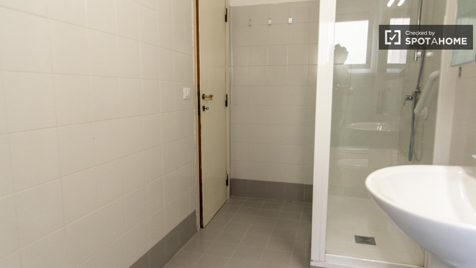 Double room Rome, 6 beds — photo 73