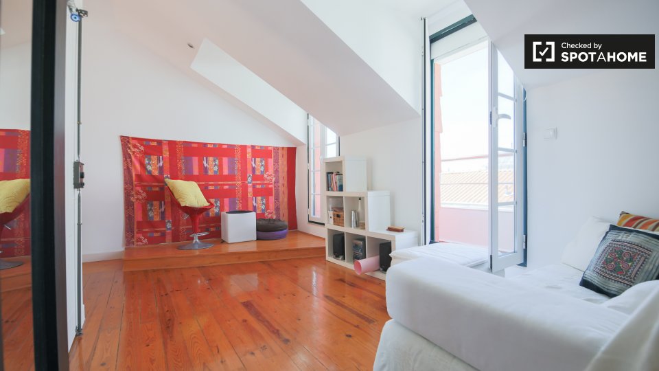 Apartment mono Lisbon, 40m² — photo 3