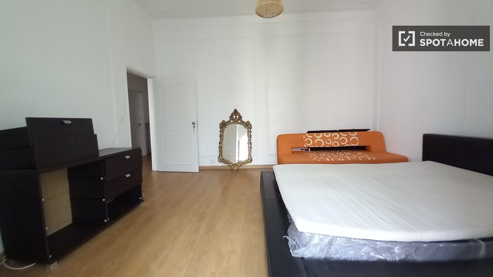 Apartment Lisbon, 3 beds, 220m² — photo 7