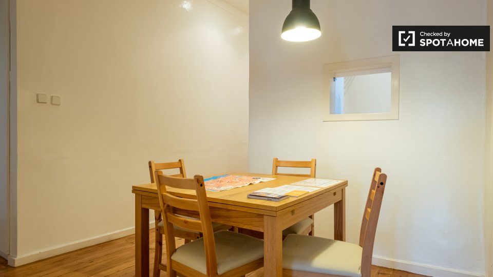 Apartment Lisbon, 2 beds — photo 12
