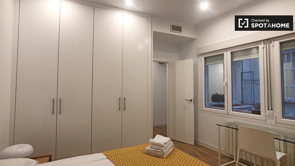 Apartment Madrid, 2 beds, 130m² — photo 18